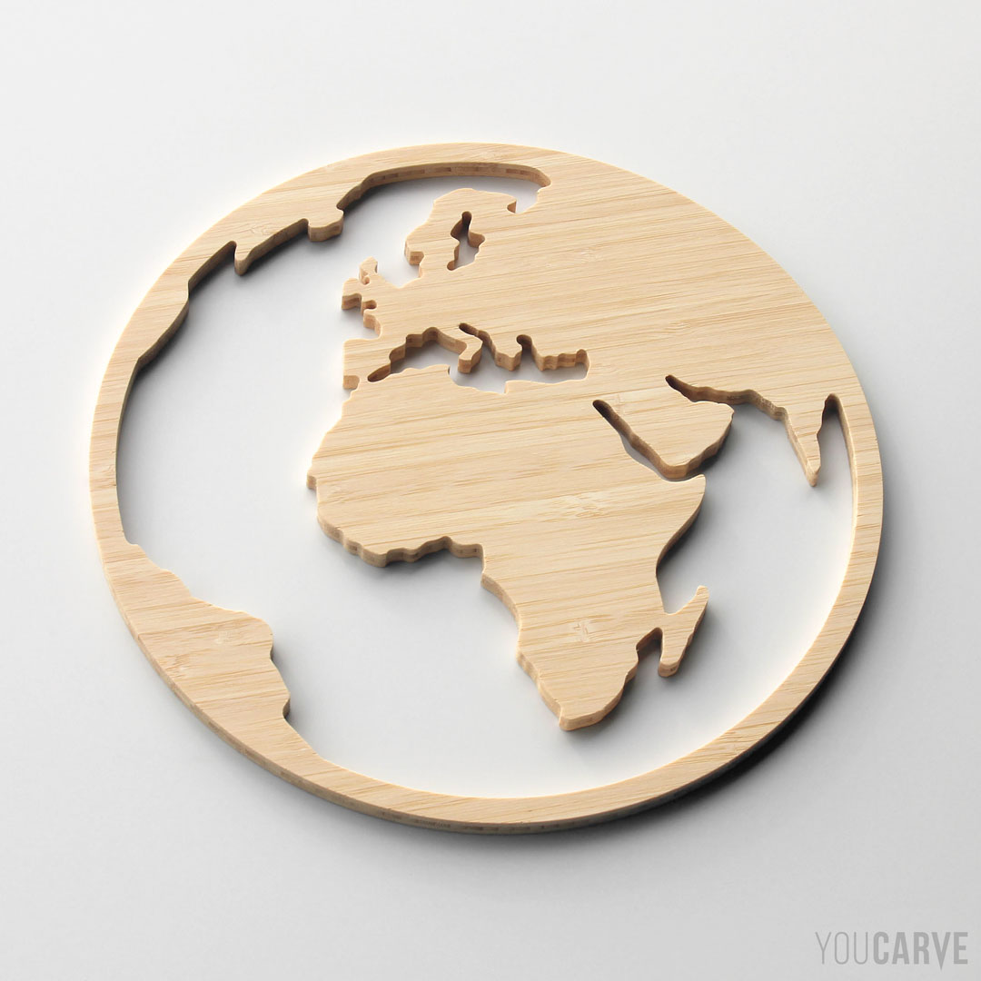 Globe terrestre découpé en bois (bambou)