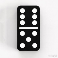 Domino géant noir