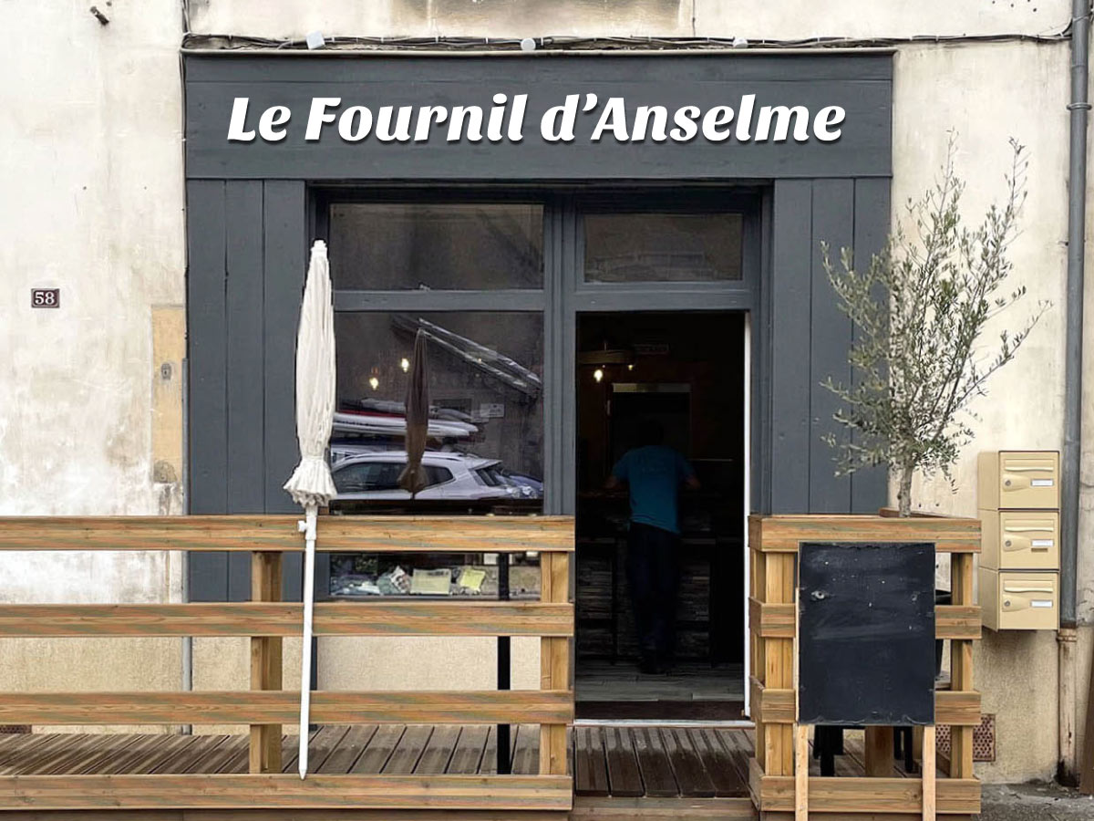Bakery sign - Le Fournil d'Anselme Fictional bakery sign project 'Le Fournil d'Anselme', for authorization request