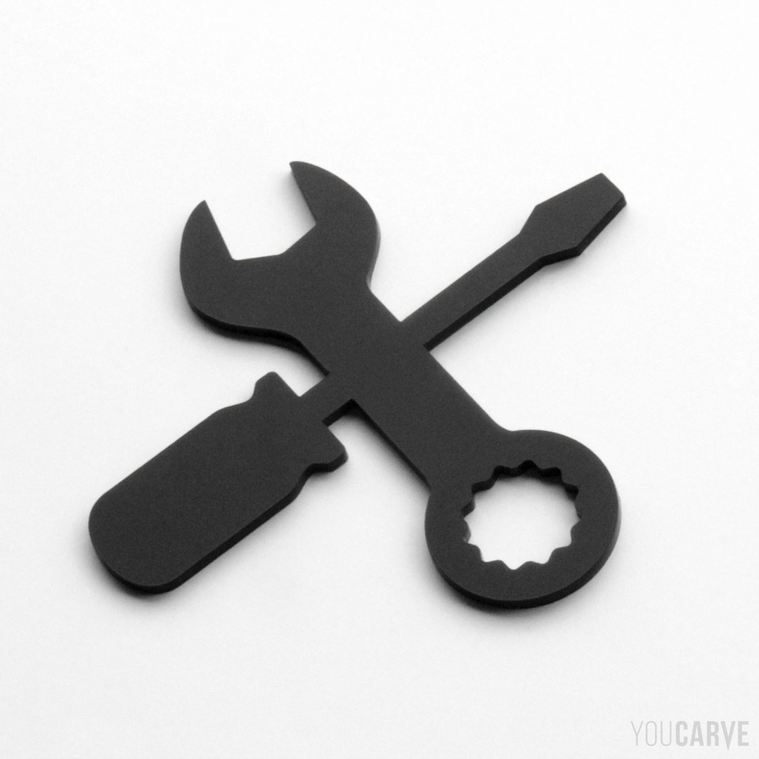 Icône outils en plexi (PMMA noir mat épaisseur 3 mm), pour l’enseigne, la signalétique et la décoration.